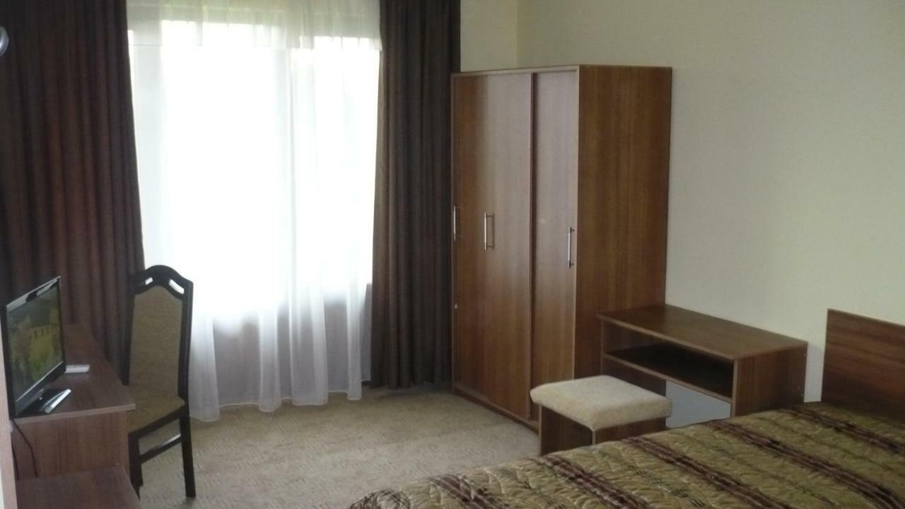 Вила Дъбовец Dubovets Exterior foto